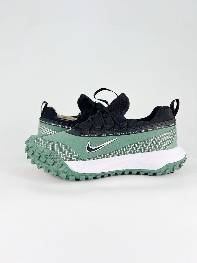 Nike ACG Grid Sneakers - Sage Green, Black & White
