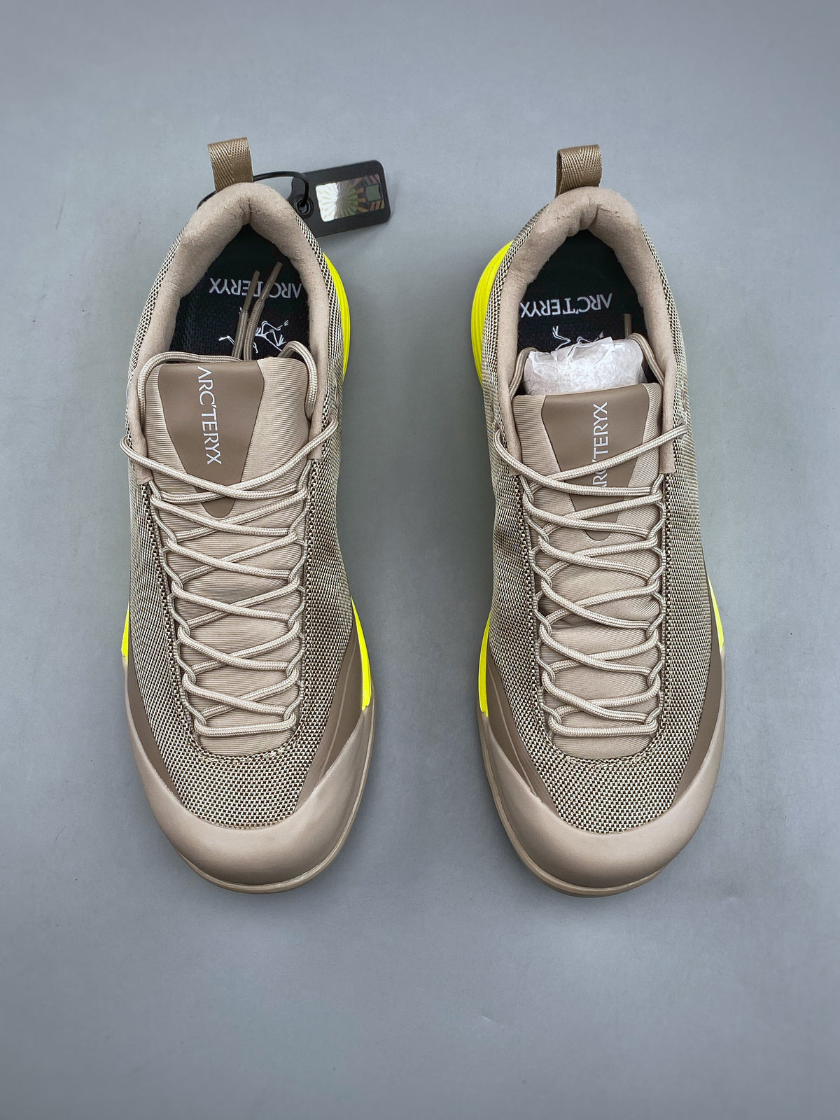 Arc'teryx Konseal FL Hiking Shoes – Taupe & Neon Yellow