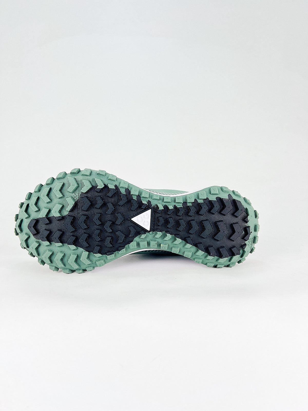 Nike ACG Grid Sneakers - Sage Green, Black & White