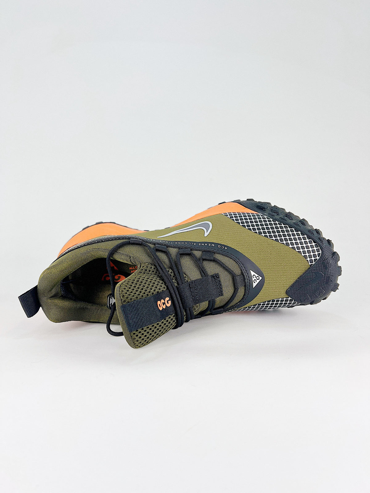Nike ACG Grid Sneakers - Olive Green & Orange