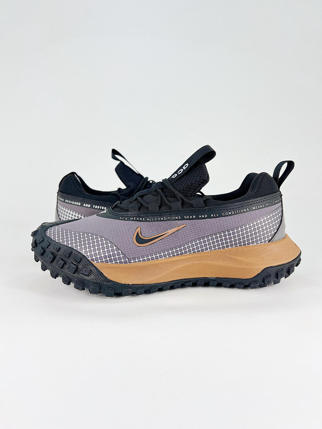 Nike ACG Grid Sneakers - Gray & Tan
