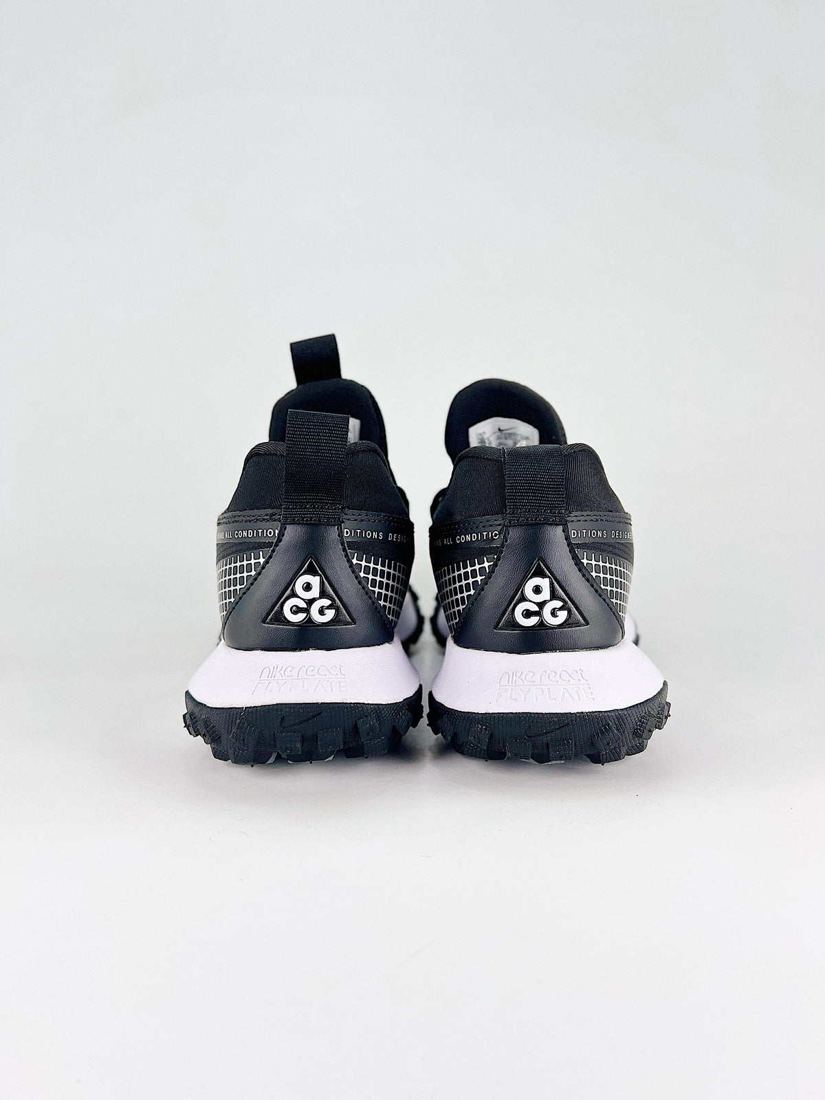 Nike ACG Grid Sneakers - Black with White Midsole