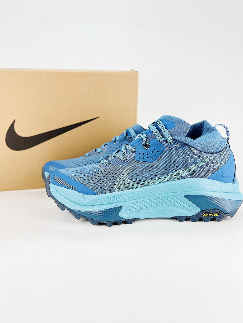 Nike ACG Sneakers - Blue & Cyan