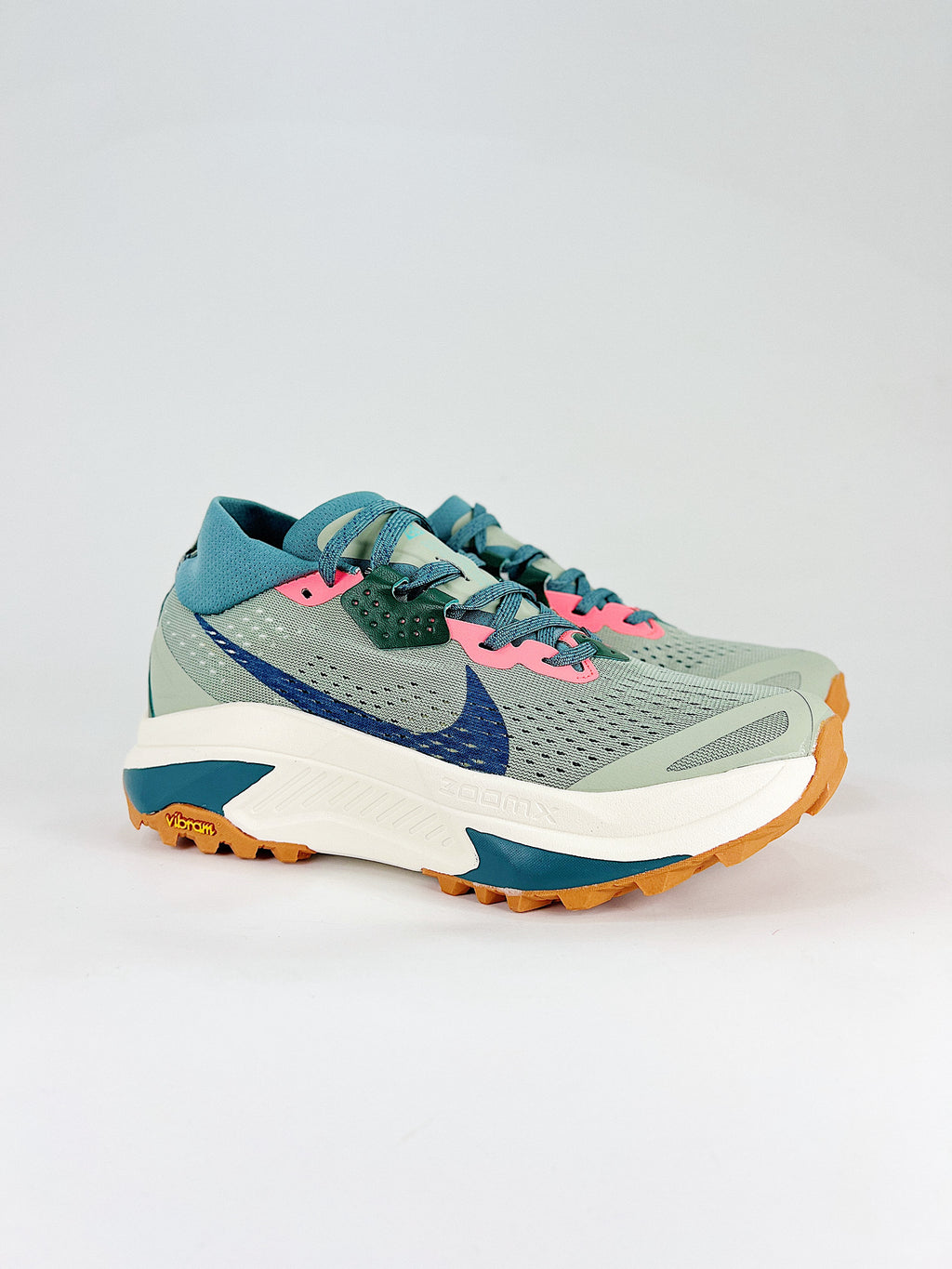 Nike ACG Sneakers - Sage Green, Blue & Pink