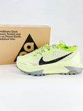Nike ACG Sneakers - Pale Lime Green & Black