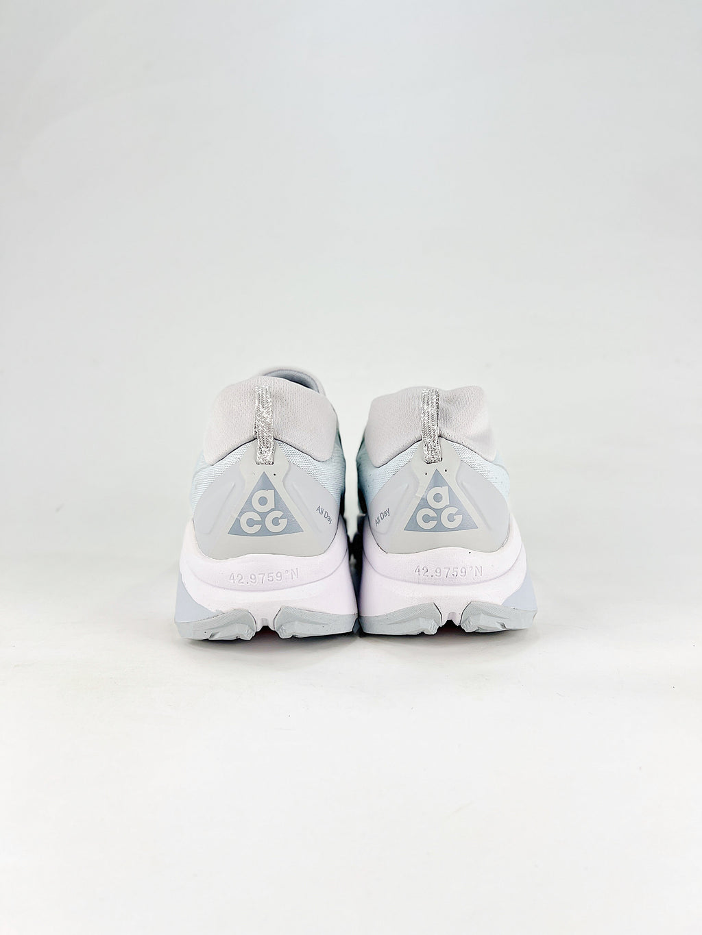 Nike ACG ZoomX Trail Running Shoes - Light Gray & White