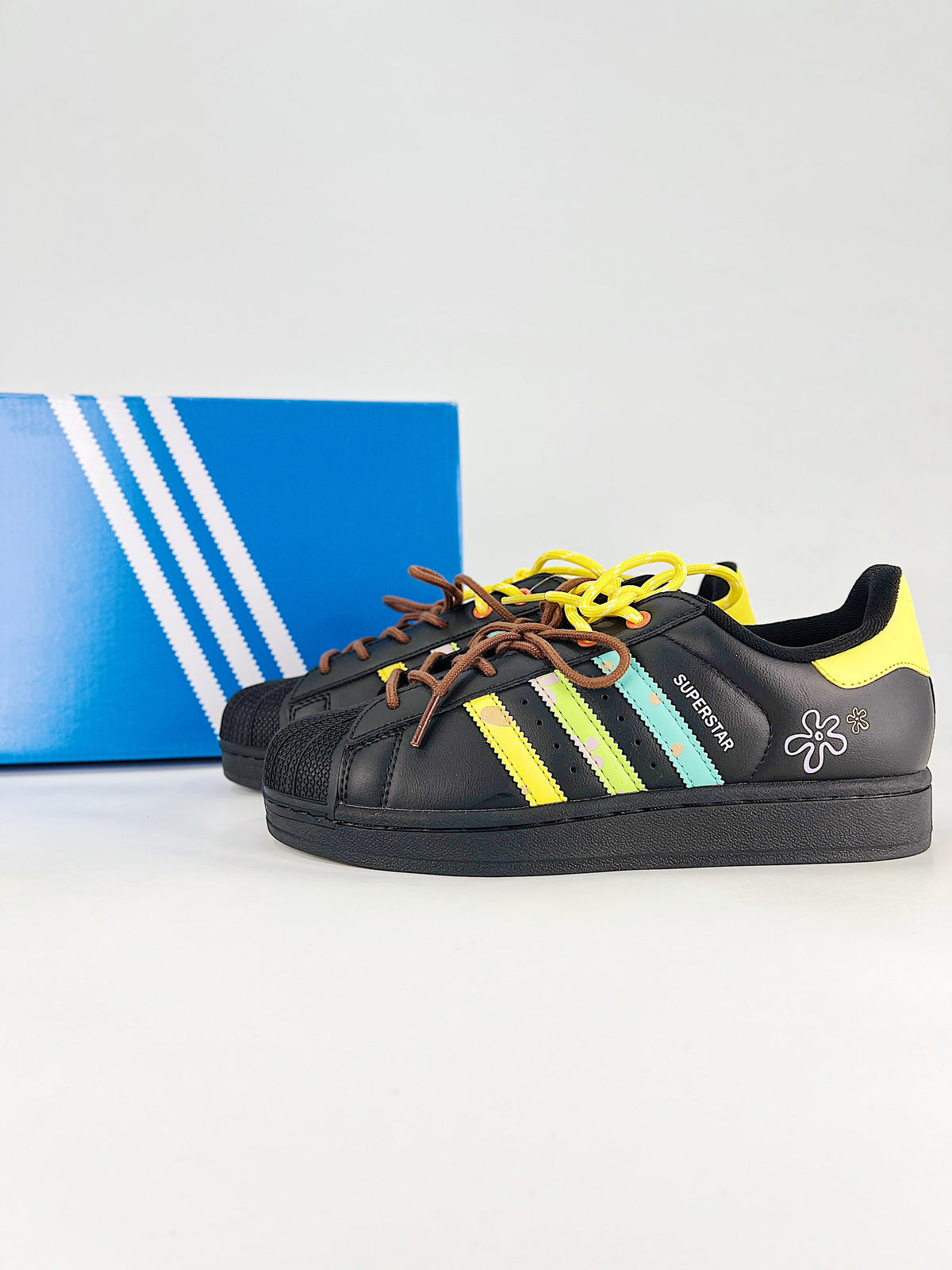 adidas Superstar Sneakers - Black with SpongeBob Detail