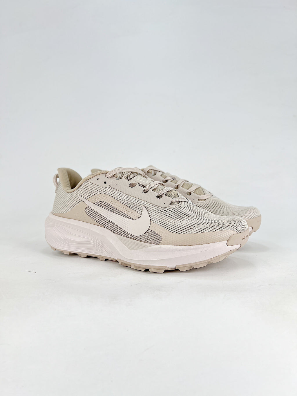 Nike ACG Trail Running Shoes - Light Beige & Off-White
