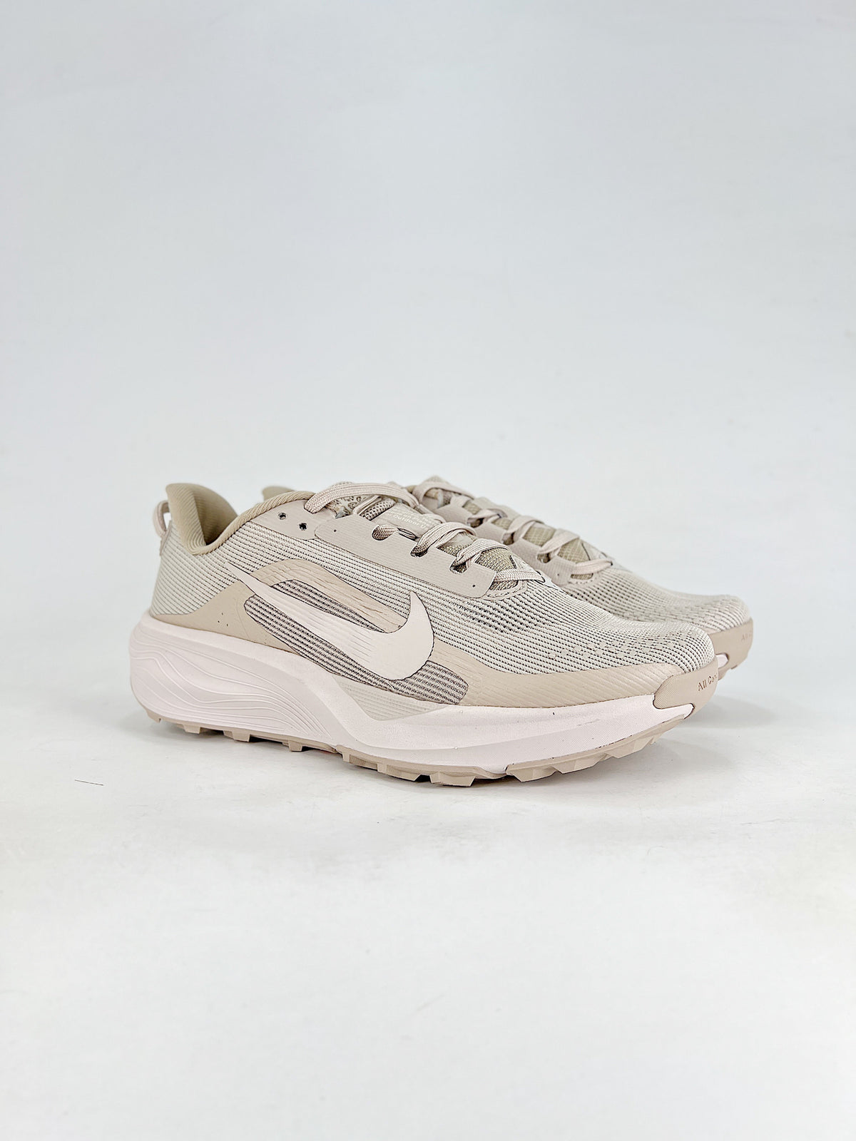 Nike ACG Trail Running Shoes - Light Beige & Off-White