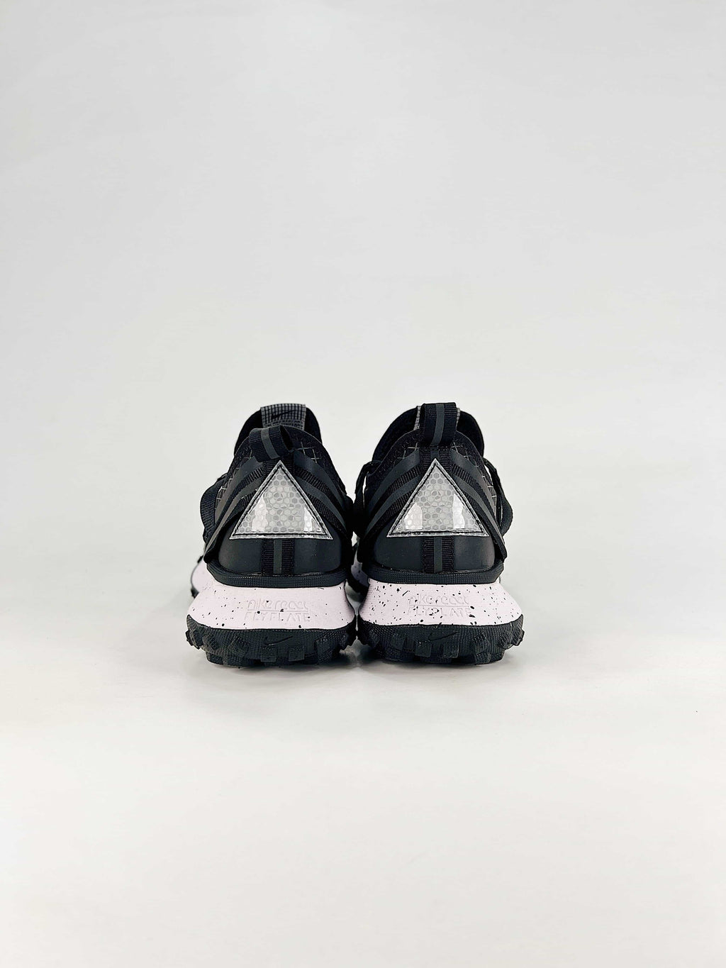 Nike ACG Mountain Fly Sneakers - Black & White