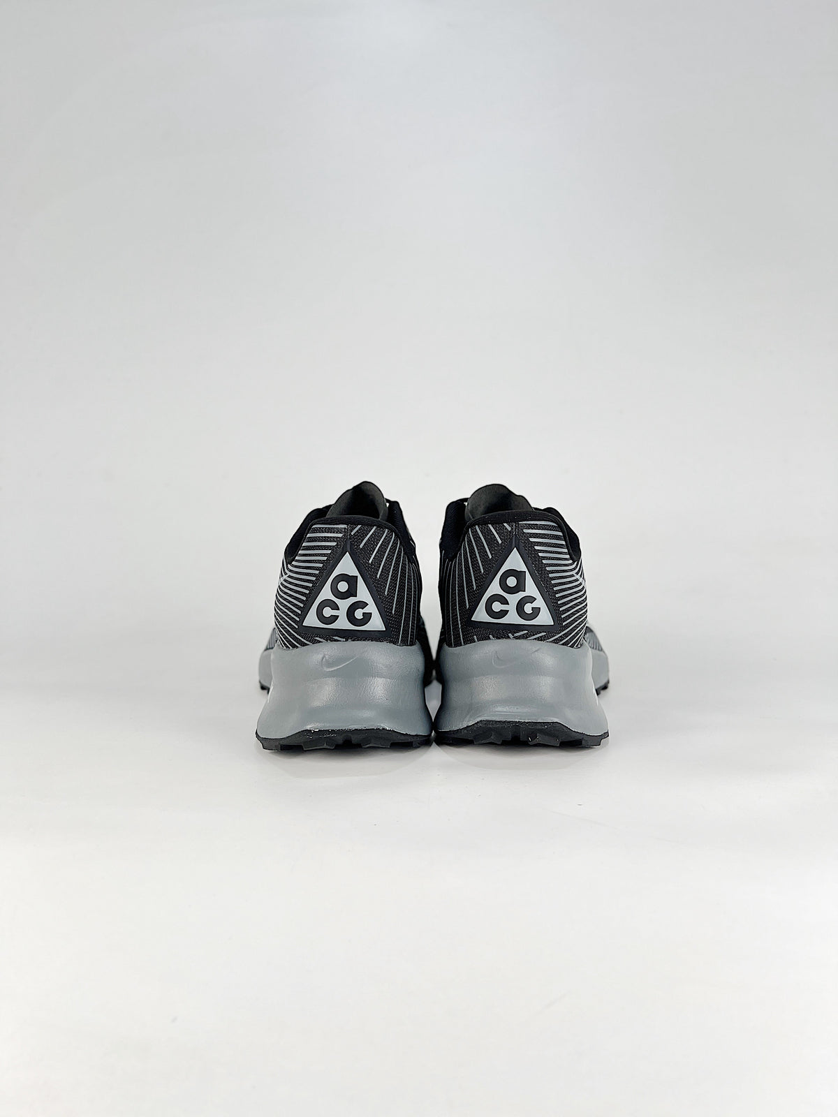 Nike ACG ZoomX Trail Running Shoes - Black & Gray