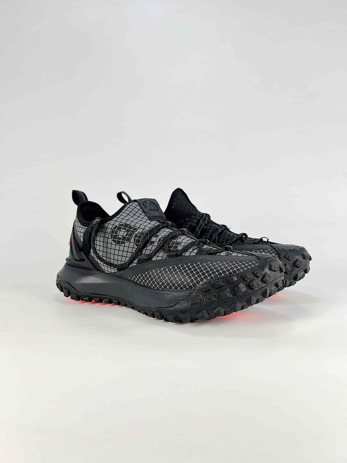 Nike ACG Mountain Fly Low GTX SE – DA5424-001