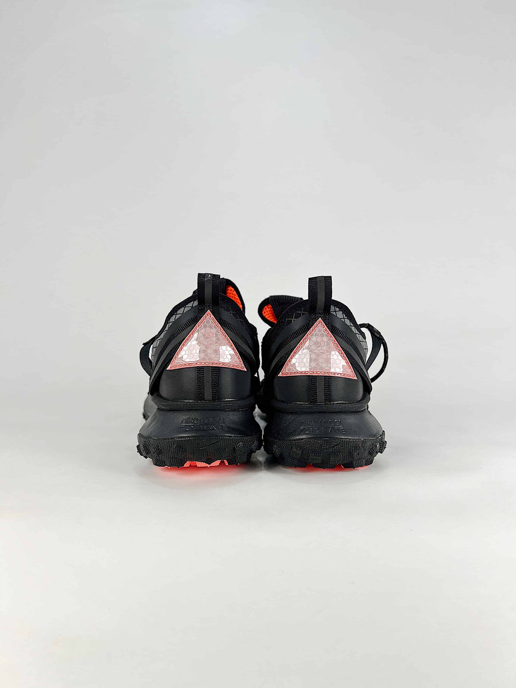 Nike ACG Mountain Fly Low GTX SE – DA5424-001