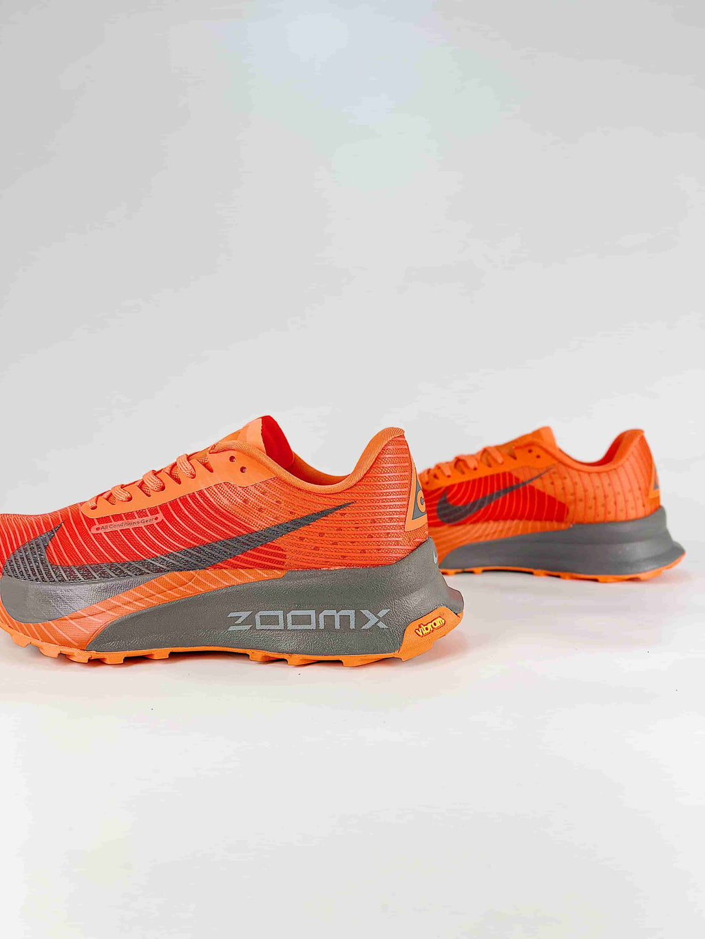 Nike ACG Sneakers - Bright Orange & Gray