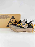 Nike ACG Mountain Fly Low Sneakers - Beige & Orange