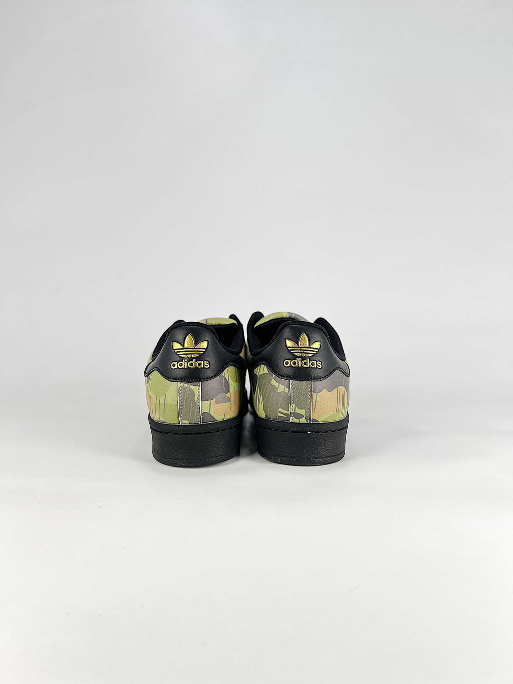 adidas Superstar Sneakers - Camo Green