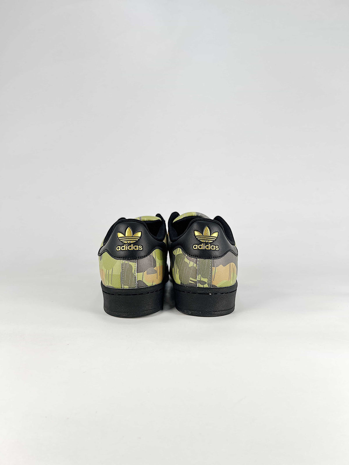 adidas Superstar Sneakers - Camo Green
