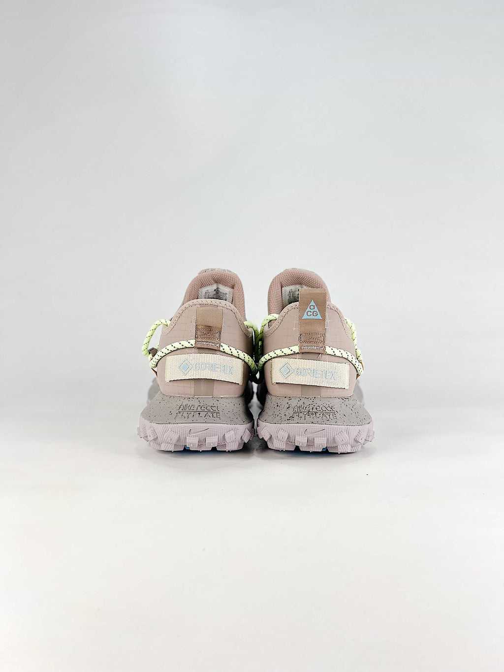 Nike ACG Mountain Fly Low - Diffused Taupe