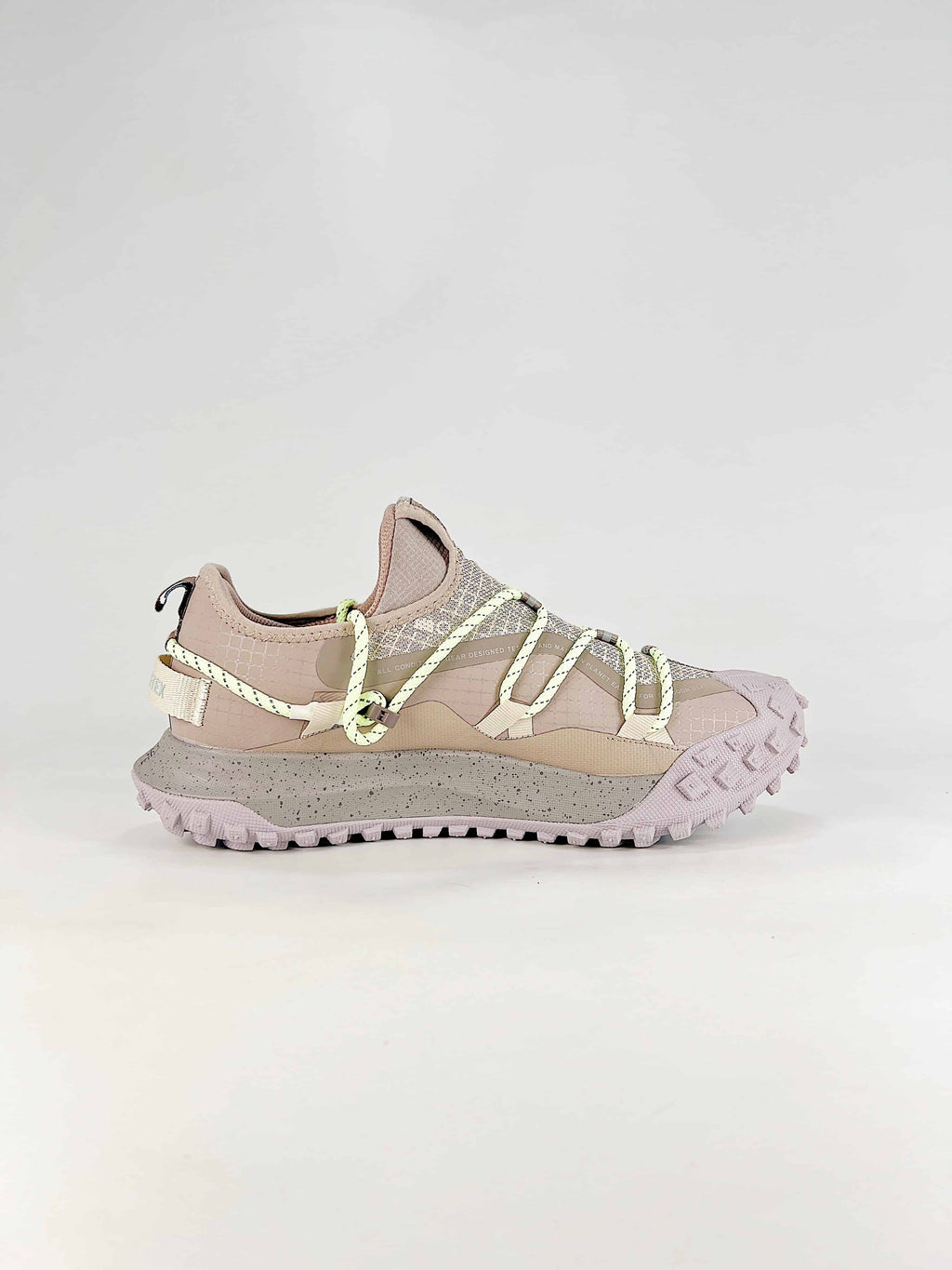Nike ACG Mountain Fly Low - Diffused Taupe