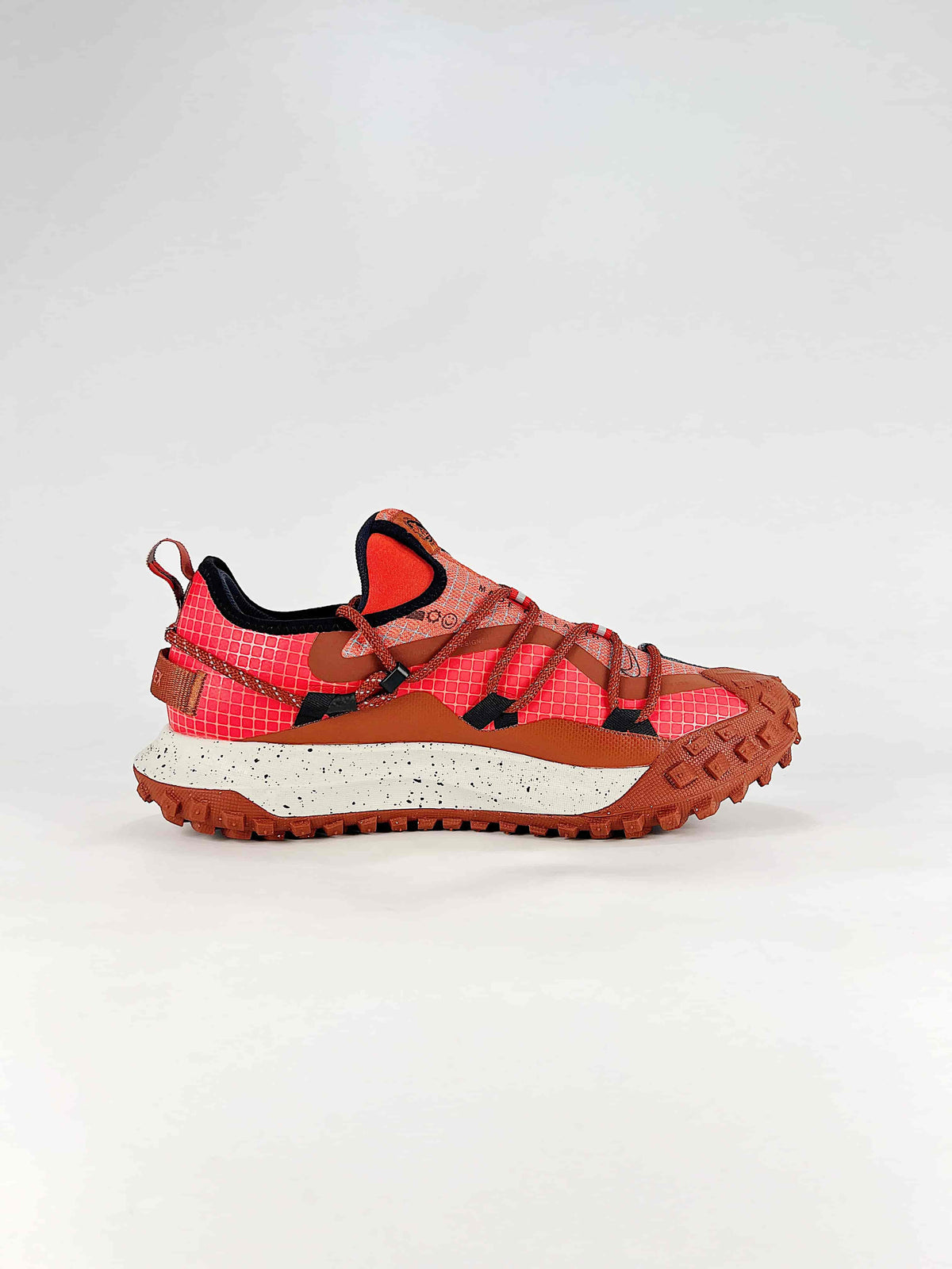 Nike ACG Mountain Fly Low - Bright Crimson