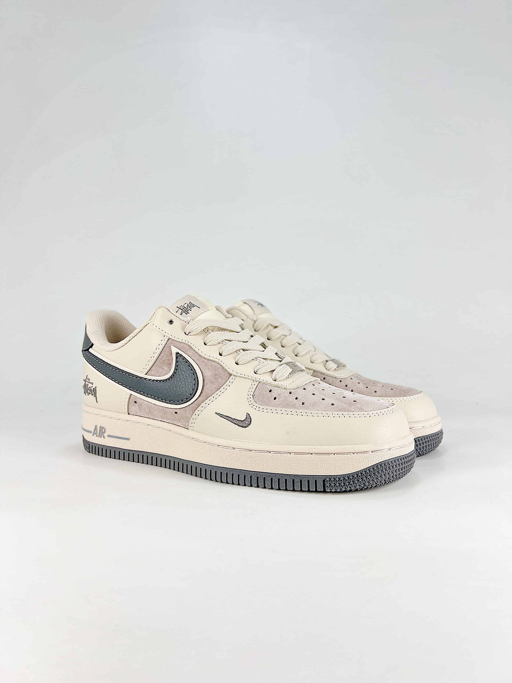 Nike Air Force 1 Suede Sneakers - Cream & Gray