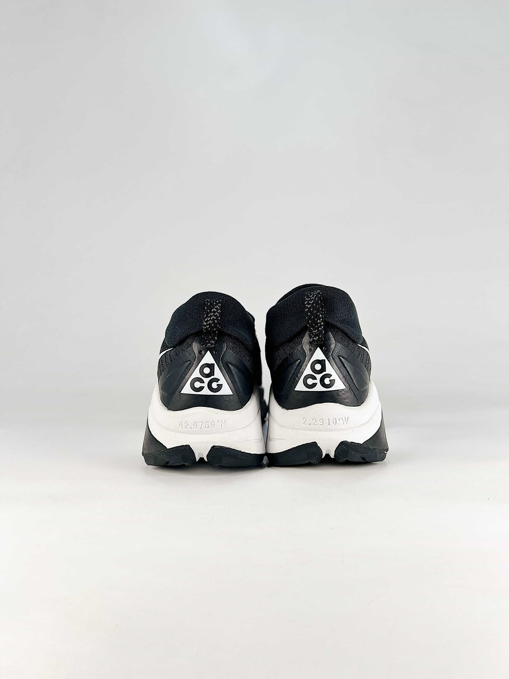 Nike ACG ZoomX Trail Running Shoes - Black & White