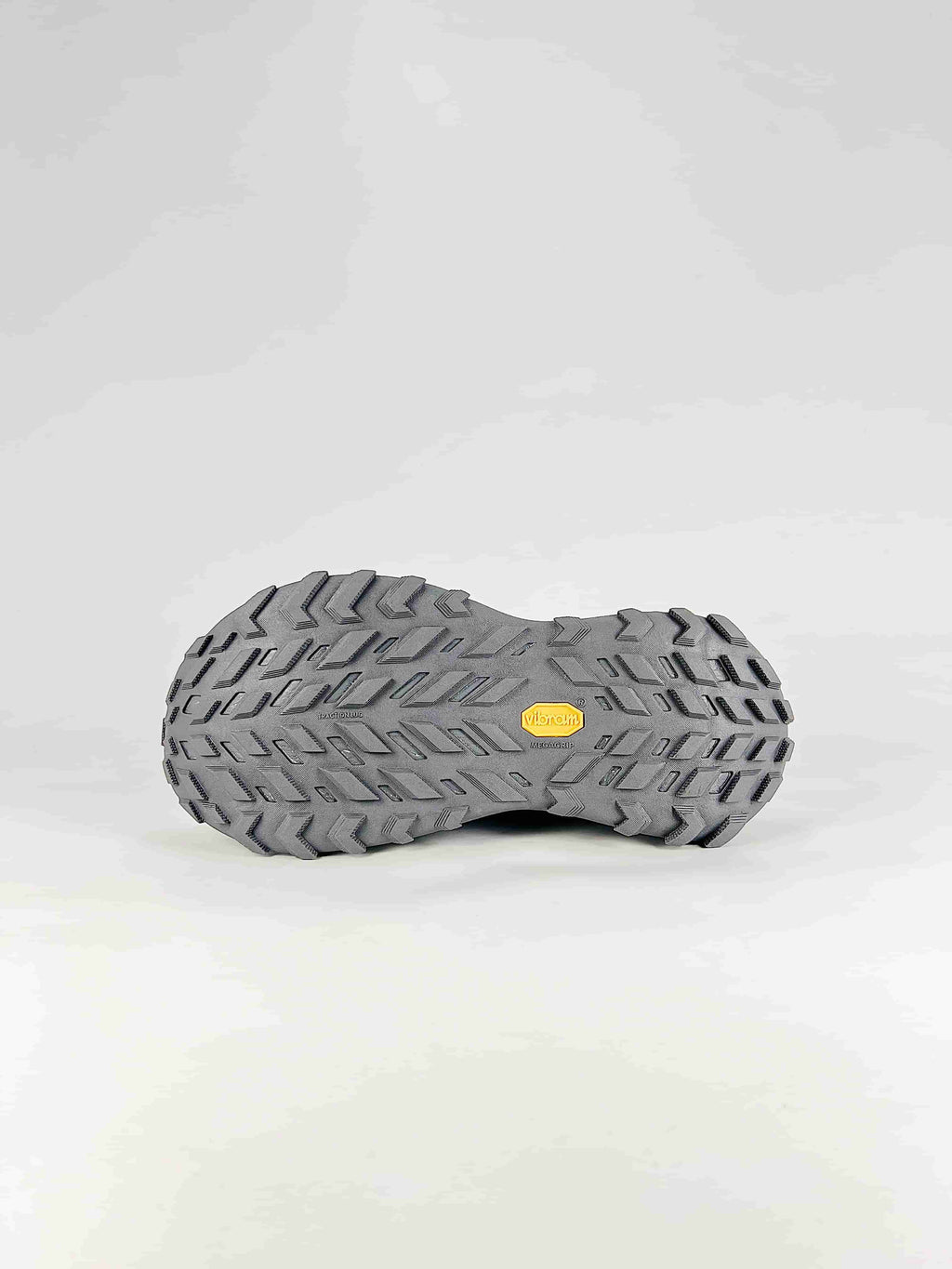 Nike ACG Hiking Boots - Gray & Beige