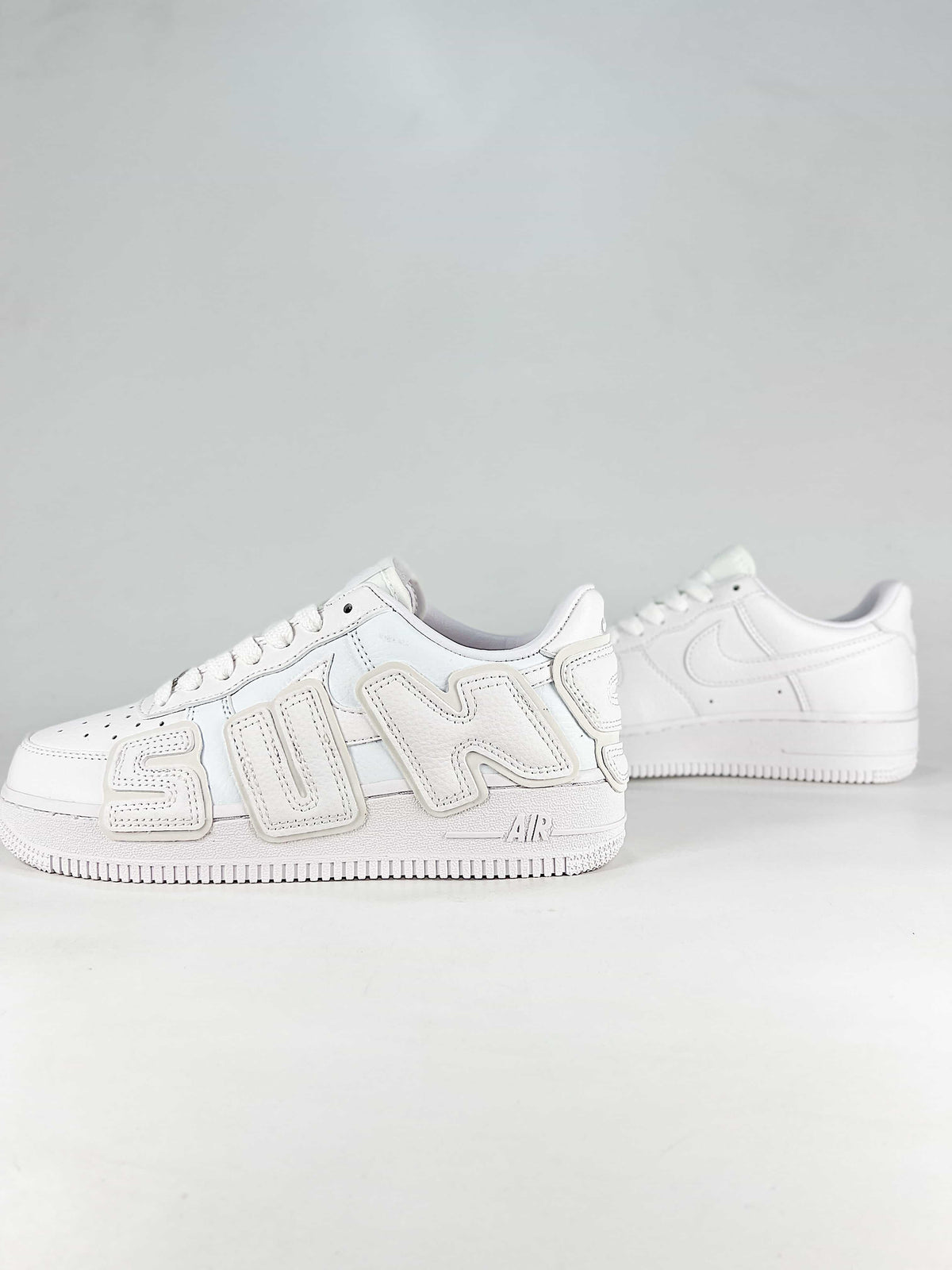 Nike Air Force 1 Cactus Plant Flea Market Sneakers - White