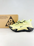 Nike ACG Sneakers - Light Yellow & Black