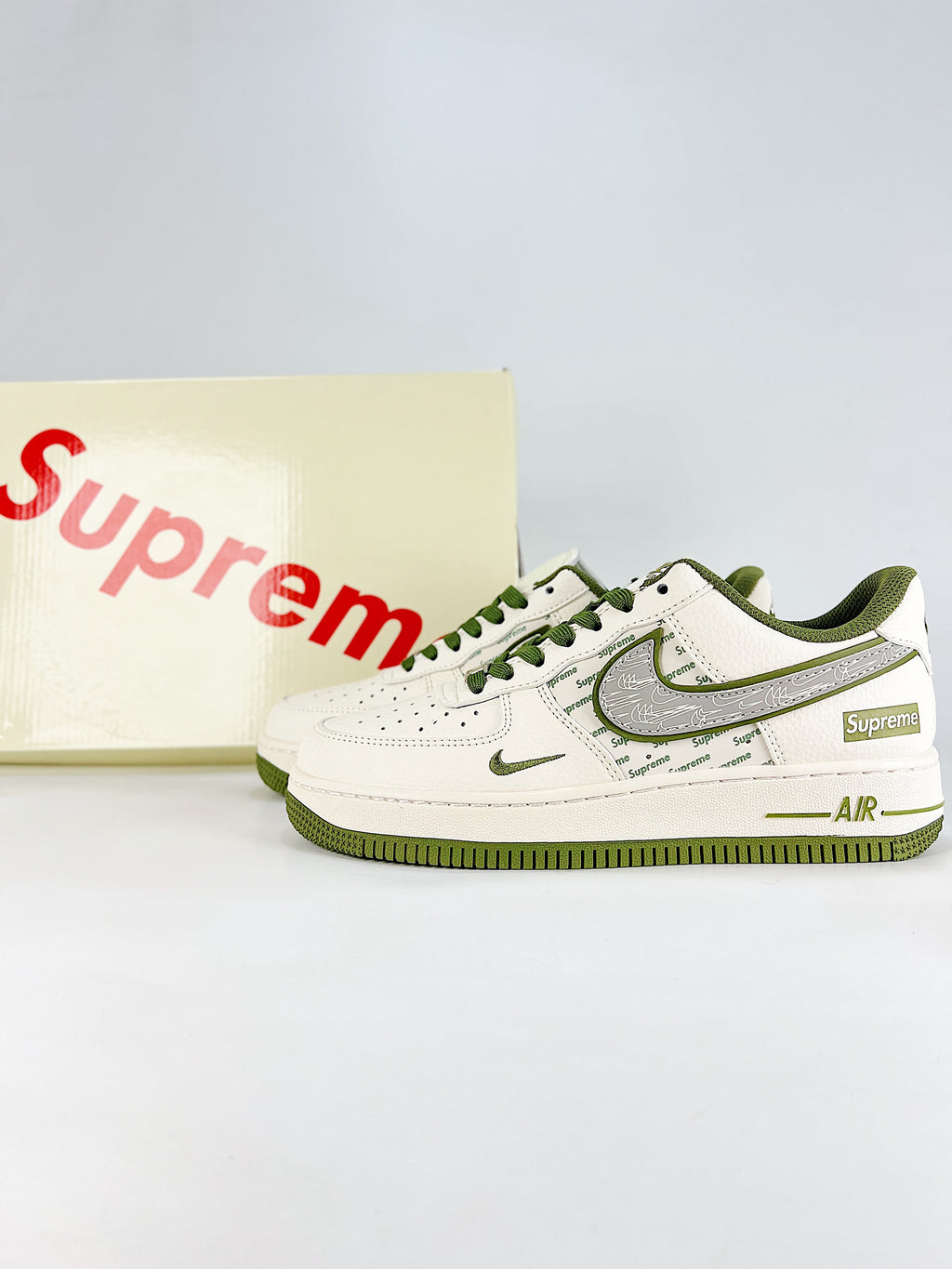 Nike Air Force 1 Sneakers - White & Olive Green