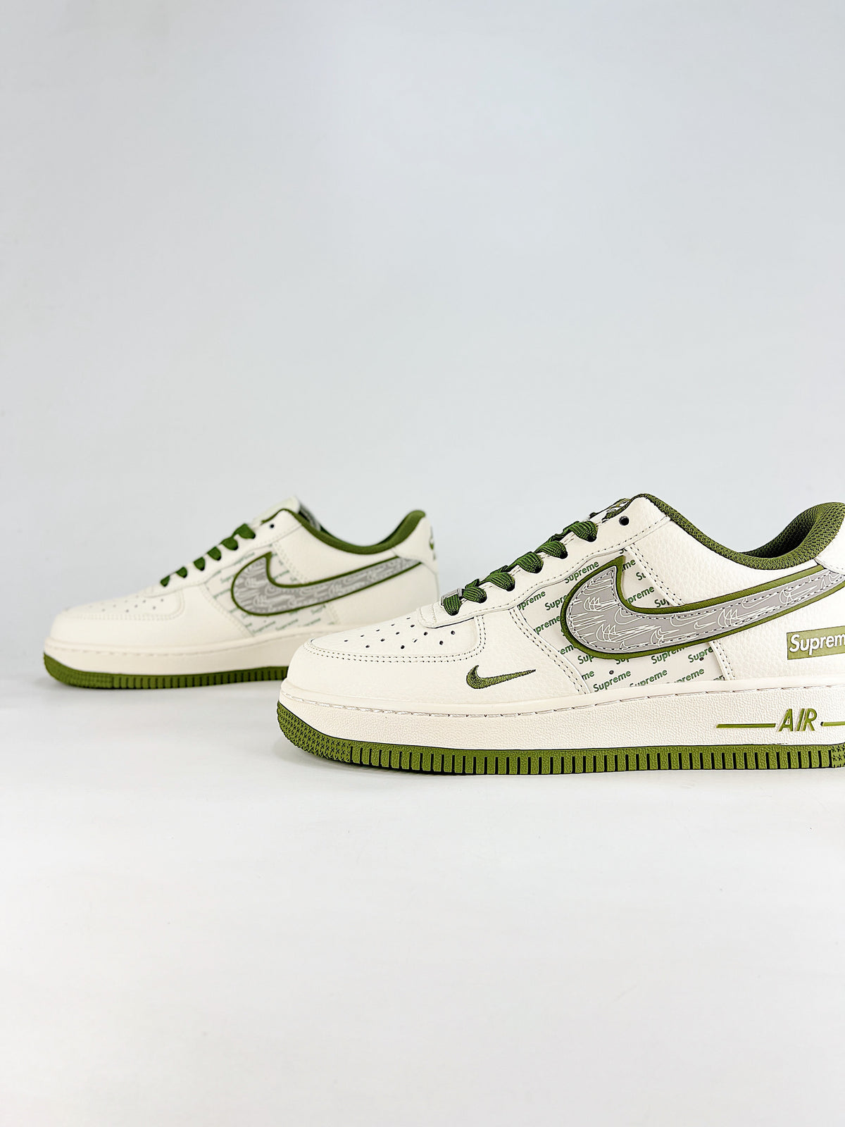 Nike Air Force 1 Sneakers - White & Olive Green