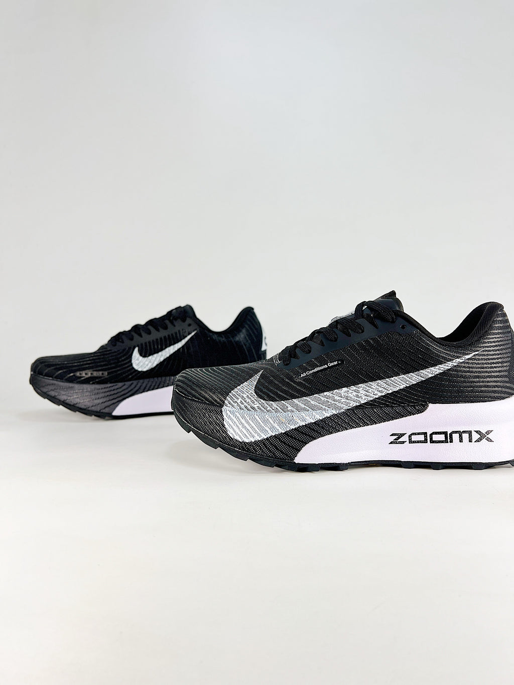 Nike ACG Sneakers - Black & White