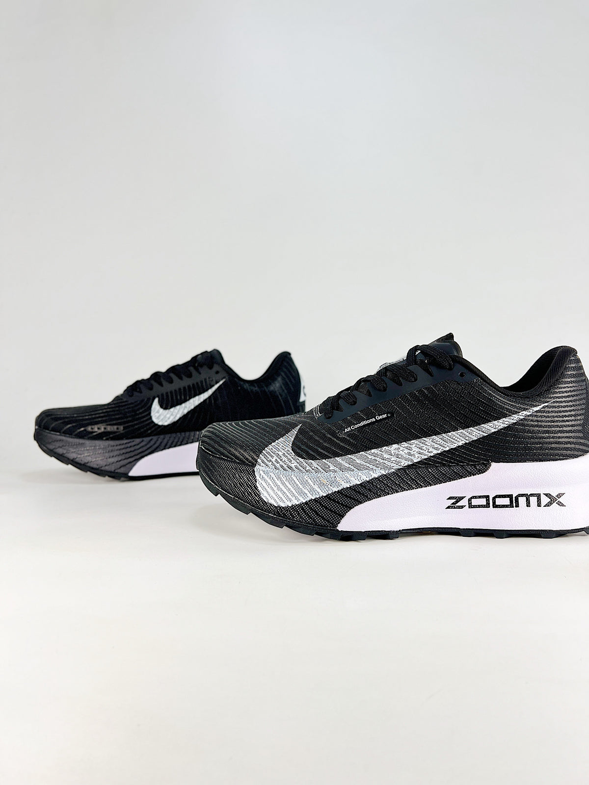 Nike ACG Sneakers - Black & White