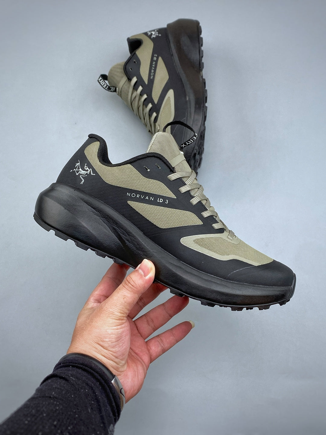 Arc’teryx Norvan LD 3 Low-Top Lace-Up Shoes in Olive and Black