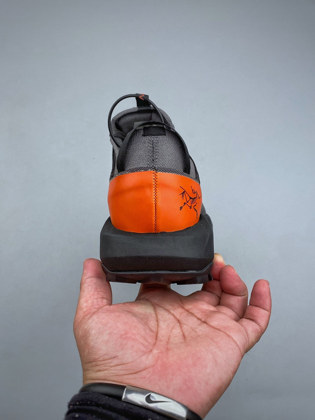 Arc’teryx Vertex Alpine Low-Top Lace-Up Shoes in Charcoal and Black with Orange