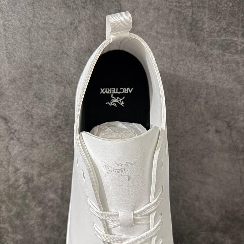 Arc’teryx All-White Low-Top Lace-Up Shoes