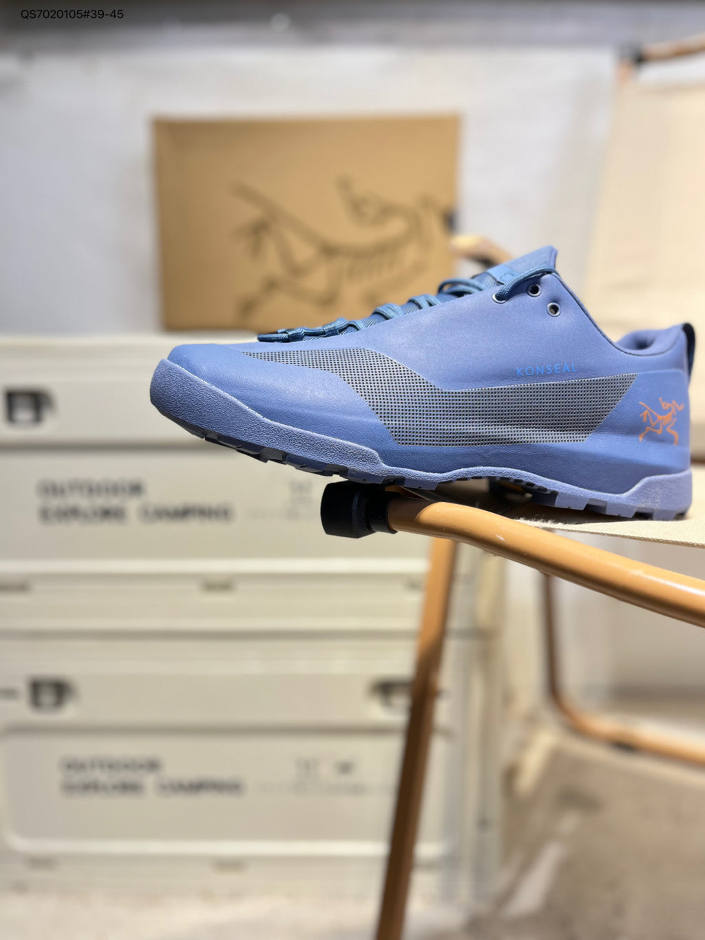 Arc’teryx Blue Low-Top Lace-Up Shoes with Gray Panels