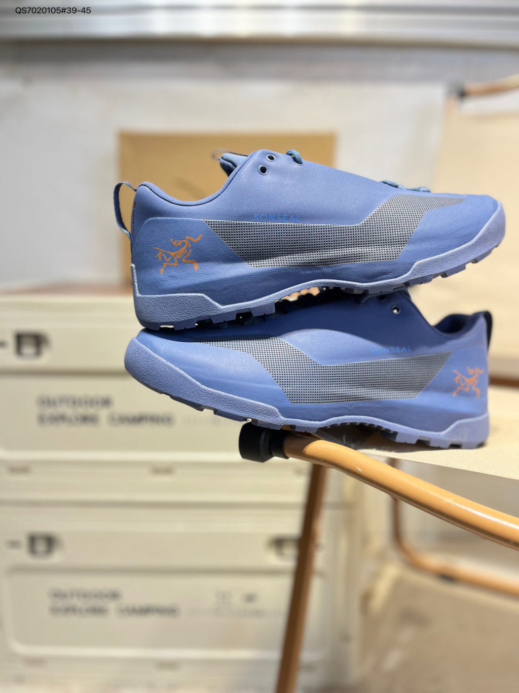 Arc’teryx Blue Low-Top Lace-Up Shoes with Gray Panels